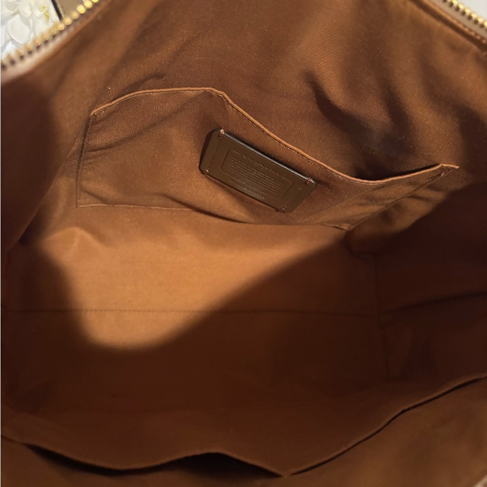 Coach Ivory Leather Tote Bag - Picture 3 of 4